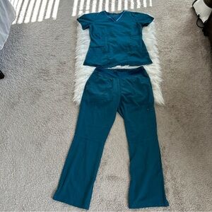 Teal Women's scrub Set